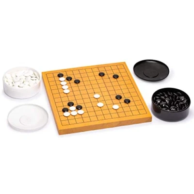 Imagen de Yellow Mountain Imports Shin Kaya Beginner&#039;s Reversible 13x13 / 9x9 Go Game Set Board (2cm) with Double Convex Melamine Stones