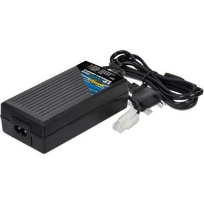 Imagen de Carson Expert Charger NiMH Compact 4A, Color Negro (500606070)