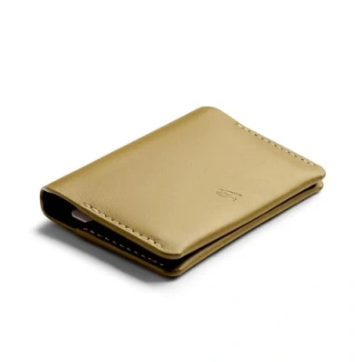 Imagen de Bellroy Under Cover (Cartera Tarjetero de Piel Slim con Almacenamiento para Tarjetas, Ranura Acceso rápido y Espacio Billetes doblados) Mustard