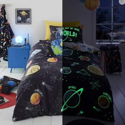 Imagen de Bedlam Funda nórdica Que Brilla en la Oscuridad Tamaño Individual (200 x 140 cm) Reversible (2 diseños) Ropa de Cama Galaxy y Planeta para niños edredón del Universo Sistema