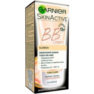 Imagen de Garnier Skin Active BB Cream Clásica Perfeccionador Prodigioso para Pieles Normales, Tono Claro SPF15 con Vitamina C 50 ml 2 unidades