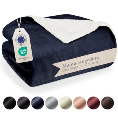 Imagen de Blumtal Mantas para Sofá Reversible de Sherpa y Franela Suave Manta Polar 100% Microfibra Extra Suave, sofá, Cama o Sala Estar, Rojo Oscuro, 130 x 150 cm