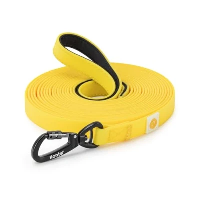 Imagen de lionto correa de arrastre resistente a la intemperie con mosquetón seguridad 360, 20 m, bolsa y mano acolchada, nailon revestimiento PVC para