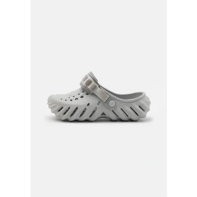Imagen de Crocs ECHO Unisex Chanclas de baño, Talla: 39 40, Atmosphere Zapatos