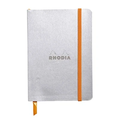 Imagen de RHODIA 117301C Carnet Souple Argent A6 Ligné 144 pages Papier Clairefontaine Ivoire 90 g/m² Marque Page, Fermeture Élastique Couverture Simili Cuir Collection Rhodiarama