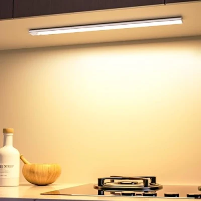 Imagen de Ylatoial Luz de Armario Recargable con Sensor Movimiento, 41CM 3000K Regulable Lampara LED Adhesiva, Nocturna para Cocina,Gabinete,Escalera,Sótano,Garaje 1PCS