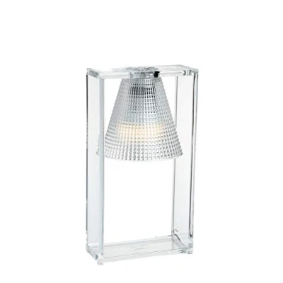 Imagen de Kartell Light Air, Lámpara de mesa, Esculturada, Cristal