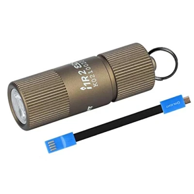 Imagen de OLIGHT I1R 2 EOS LED Mini Linterna con Llavero,Lámpara Pequeña Solo 13g,Linterna de Mano 150 Lúmenes y 40 Metros Recargable por Micro USB(I1R + Cable),Impermeable,Desierto
