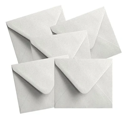 Imagen de House of Card &amp; Paper Sobres para tarjetas con bordes rectos, color White (Pack 50) C5