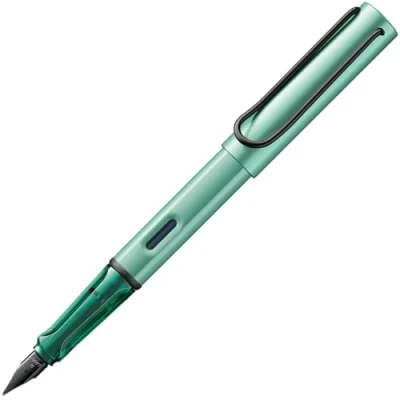 Imagen de Lamy AL star mint Pluma estilográfica con empuñadura ergonómica y plumín de acero pulido en tamaño M cuerpo aluminio ligero incluye cartucho T 10 azul Diestro