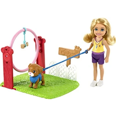 Imagen de Barbie Chelsea Adiestradora Canina Muñeca Rubia con Accesorios y Perrito de Juguete, para niñas niños +3 años (Mattel GTN62)