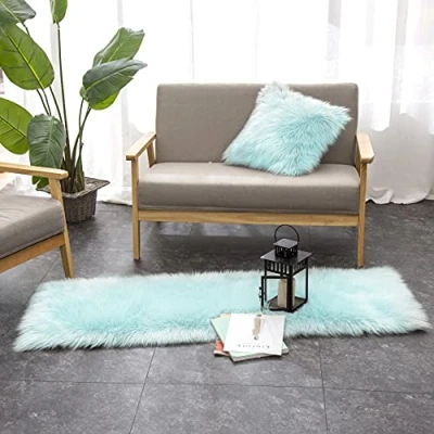Imagen de Teppich Wölkchen Alfombra de imitación Piel Cordero Salón Dormitorio Deco Oveja como Colcha, cojín Asiento, para Silla, sofá, Cama Verde Menta 50x150 cm Rectángulo