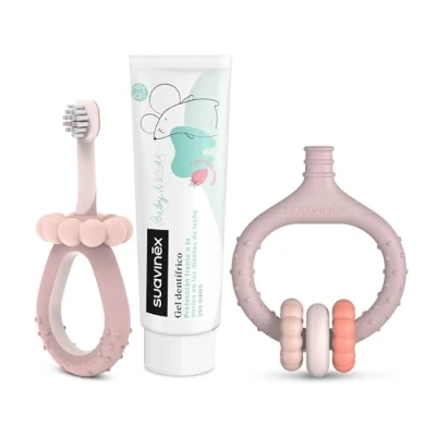 Imagen de Suavinex, Set Inicio Cuidado Dental, Incluye: Cepillo de Dientes para Bebés + Masajeador Encías Pasta Bebés, Regalar, Mangos Ergonómicos, Uso Diario, +0 Meses, Rosa