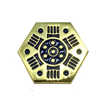 Imagen de Super6props Alien USCSS Nostromo Weyland Yutani Crew Uniforme Engineering Pin (22 mm)