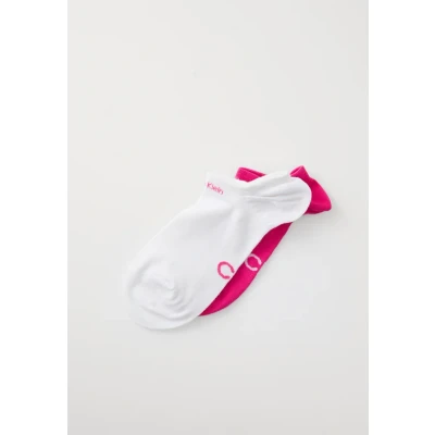 Imagen de Calvin Klein Gripper Sneaker, Rojo (Magenta), Talla única (Pack de 2) para Mujer