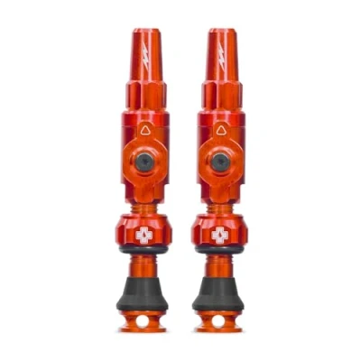 Imagen de Muc Off Big Bore Lite Tubeless Valves, Orange 45mm Precision Engineered Dust Caps for Bikes with Revolutionary Airflow Technology Presta Valve MTB/Road/Gravel