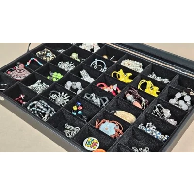 Imagen de Yudu Joyero con tapa de cristal, color negro (36 compartimentos)