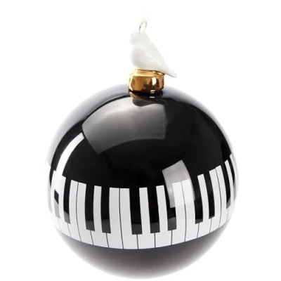 Imagen de BRUBAKER Premium Adorno de Navidad para Piano Blanco y Negro con Figura Pájaro Porcelana Bola Vidrio 10 cm Teclas Músicos Pianistas