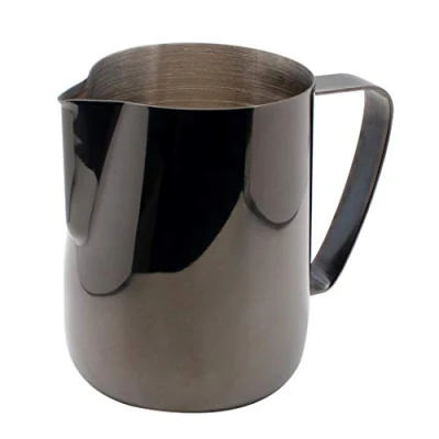 Imagen de Dianoo Jarra de leche acero inoxidable chapada en titanio, taza café cremosa, lata con negra (600 ml)