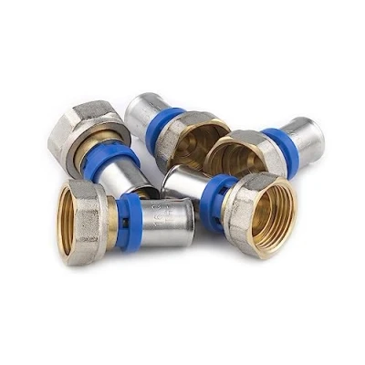 Imagen de Conector multicapa con prensado Multiperfiles Ø16 Hembra Giratoria 3/4 QUICK PLOMBERIE