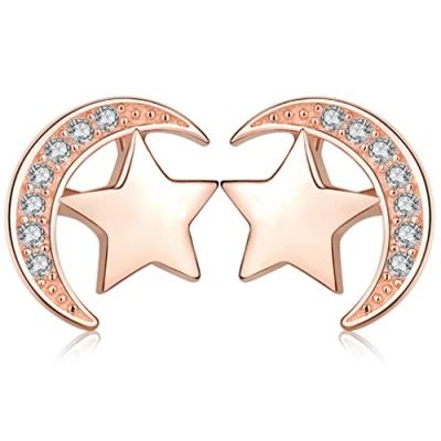 Imagen de Elegantes pendientes color oro rosa con diseño de luna y estrella marca Infinite U, hechos en plata fina 925 circonio cúbico