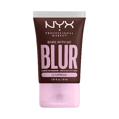 Imagen de NYX Professional Makeup Bare with Me Blur Skin Tint, Base de maquillaje difuminadora, Hidratación hasta 12H, Acabado Mate, Tono: Espresso