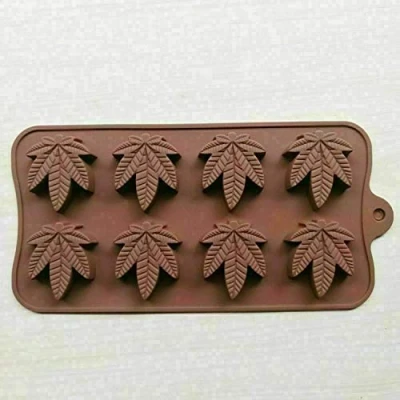 Imagen de molde de silicona con forma hoja cannabis, chocolate para hornear galletas