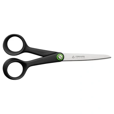 Imagen de Fiskars Tijeras Universales ReNew, Longitud: 16,7 cm, Acero Inoxidable Reciclado/Plástico Reciclado, Functional Form, Negro, 1074543