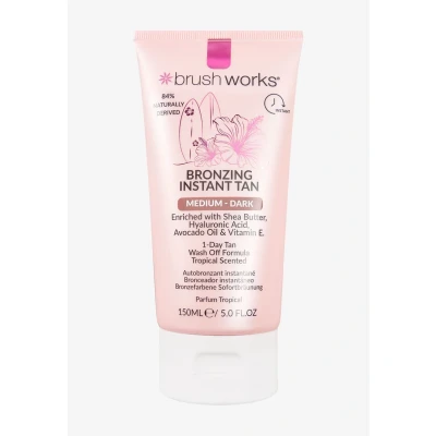 Imagen de Brushworks Bronzing Instant Tan Medium/Dark 150ml
