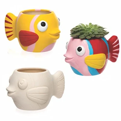 Imagen de Baker Ross Macetas de Porcelana en Forma pez (Pack 2) Que los niños Pueden Pintar y Decorar Juego Manualidades Infantiles con