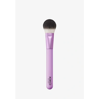 Imagen de KIKO Milano Smart Blush Brush 103 Brocha de corte redondo para colorete, fibra sintética