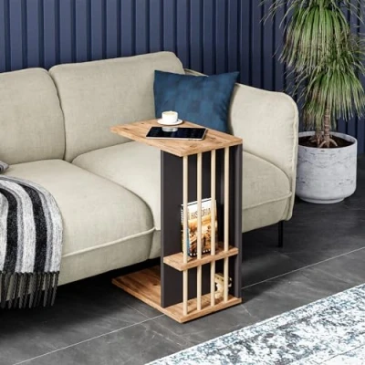 Imagen de [en.casa] Mesa Auxiliar en Forma de C con Ruedas 2 Compartimentos Abiertos Mesitas Noche Versátil para Portátil Deslizar Debajo Cama Sofá Aglomerado 65x44x29 cm Efecto Madre/Negro