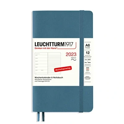 Imagen de LEUCHTTURM1917 365713 Agenda semanal y cuaderno de tapa blanda (A6) 2023, 12 meses, azul piedra, alemán