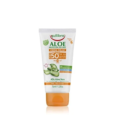 Imagen de Equilibra Protector Solar, Crema Solar Aloe PROSUN UV Spf 50+ con Vera, Aceite de Zanahoria y Vitamina E, Pieles Delicadas, Contra el Eritema Fotoenvejecimiento, Resistente al Agua, 75 ml