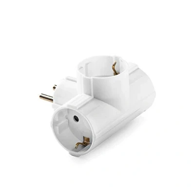Imagen de FAMATEL Adaptador triple Schuko TT Lateral 16A 250V