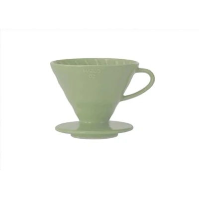 Imagen de Hario V60 Gotero de cerámica para café, color verde ahumado, tamaño 02