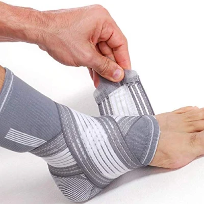 Imagen de NEOtech Care Tobillera ancha de sujeción Tejido ligero, elástico y transpirable Tira compresión ajustable Marca Gris (Talla M, 1 Unidad)