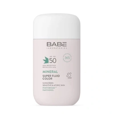 Imagen de Laboratorios Babé SUPER FLUID Mineral Color SPF 50 Fotoprotector con Alta Protección Protector Solar para Piel Sensible Acabado Natural y Uniforme