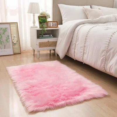 Imagen de YIHAIC Falso Piel de Carnero Vellón Alfombra, Elegante Pelo Largo Mullida Excelente Sintética Calidad Alfombra Lana (Rosa, 60 x 90 cm)