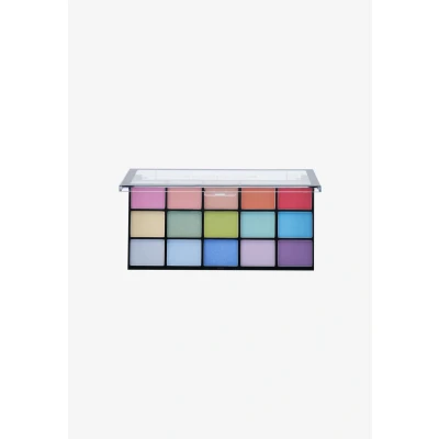 Imagen de Makeup Revolution Paleta de sombras ojos Reloaded Sugar Pie 15 16,5 g