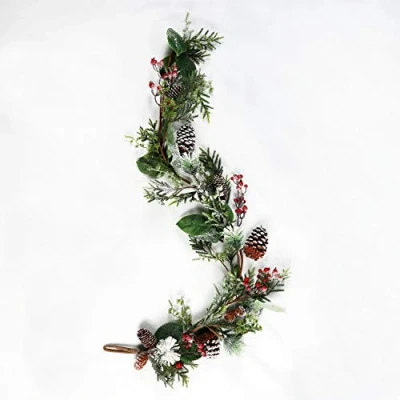 Imagen de SHATCHI Corona de Nieve Artificial Aspecto Natural, Flores, piñas y Bayas para Colgar en la Puerta Delantera, decoración Navidad, Boda, Guirnalda Verde, 150 cm