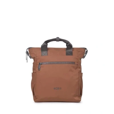 Imagen de Mochila Mediana KCB Shine Diseño Compacto y Espacioso Compartimento Acolchado para Tablet Perfecta el Día a Asas Ajustables 100% Vegano Color Marron