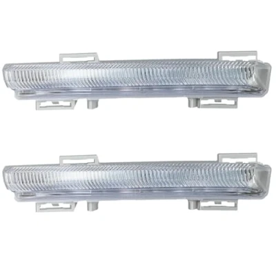 Imagen de NVNZMFPPW Bombillas Antiniebla para Luces De Circulación Diurna Antivaho Benz C E SLK Clase A207 C204 C207 W204 W212 S204 S212 R172 2007 2015 Lámpara Luz