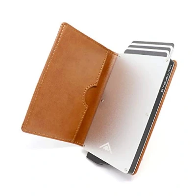 Imagen de Stealth Wallet Tarjetero Hombre con Protección RFID Cartera Pop Up y Caja de Regalo Porta Tarjetas Crédito Metal Delgado Ligero (Aluminio Plateado, Cuero Tostado)