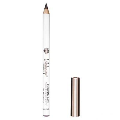 Imagen de Wakeup Cosmetics Flowing Line Lápiz labial cremoso con trazo preciso y pigmentado, color rojo