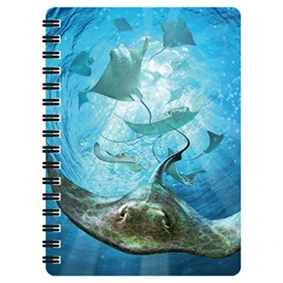 Imagen de 3D LiveLife Libreta Pez raya en el espacio de Deluxebase. pequeña A6 espiral, lenticular del océano y hojas lisas recicladas. Ilustraciones licencia reconocido artista Jerry LoFaro