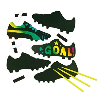 Imagen de Baker Ross Imanes de Botas Fútbol Para Rascar Manualidades Creativas Scratch Art Niños Perfectas Crear Decoraciones Personalizadas y como Actividades Fiestas Infantiles (Pack 10)