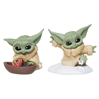 Imagen de Star Wars The Bounty Collection Series 4 Figuras Grogu Tadpole Friend, Snowy Walk Juguetes en Poses Packs Dobles Edad: 4+