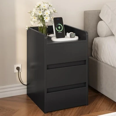Imagen de YITAHOME Mesita de Noche 3 Cajones, con Estación Carga, 2 Puertos y Tomas USB, Mesa Auxiliar Impermeable para Salón Dormitorio, 35 x 40 60 cm (Blanco)