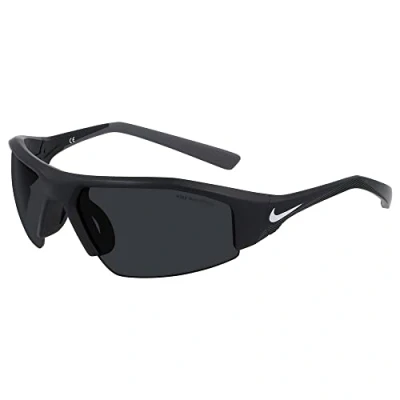 Imagen de Nike SKYLON Ace 22 DV2148 Sunglasses, 010 Matte Black/Dark Grey, One Size Women&#039;s